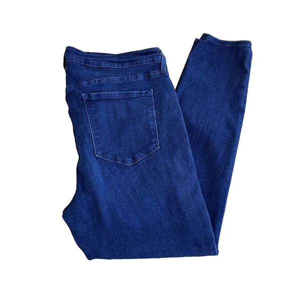 Old Navy Women's Size 18 Dark Blue Denim Mid-Rise Rockstar Super-Skinny Jeans - Picture 2 of 7